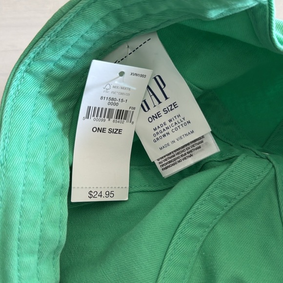 NWT Gap Baseball Hat - Picture 3 of 3
